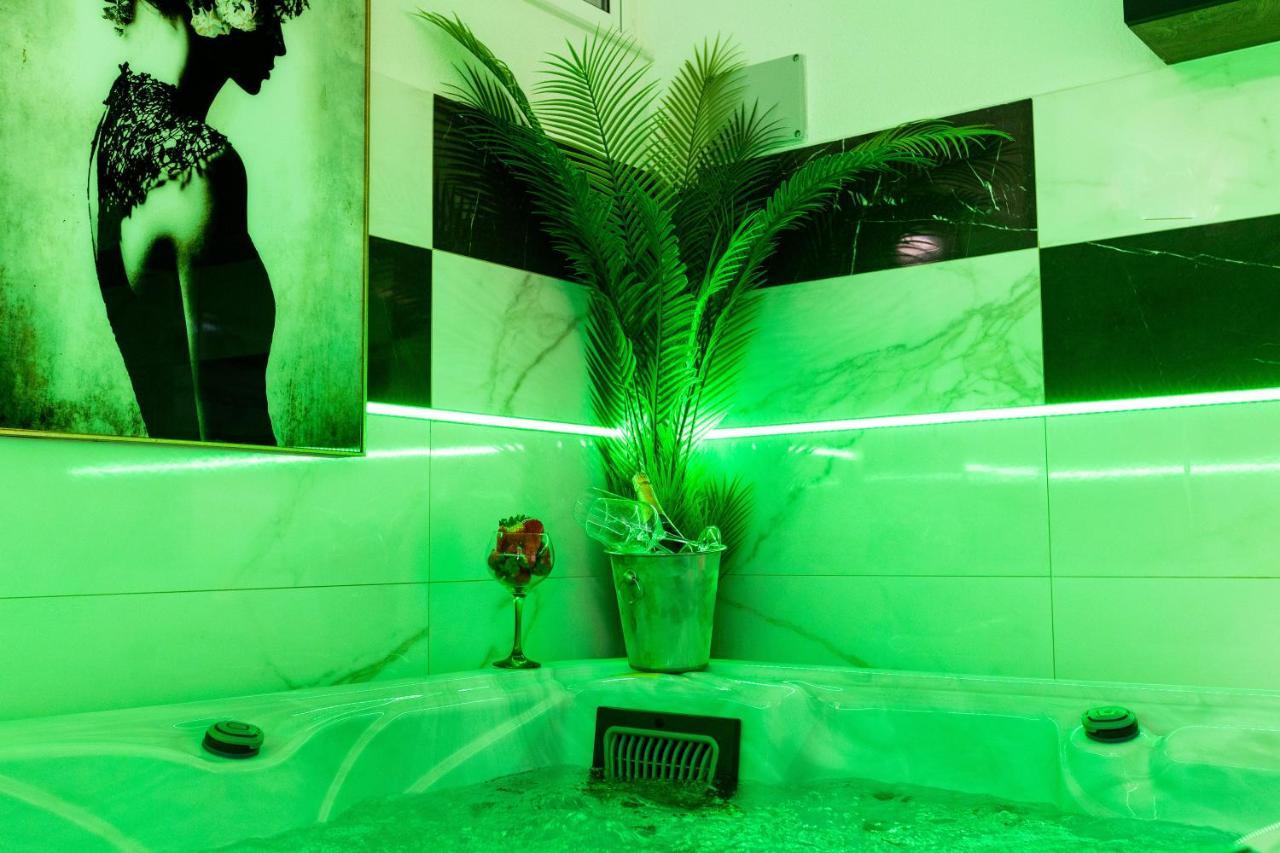 Apartment Zolla Dubrovnik- Hot Tub And Free Parking Exterior photo